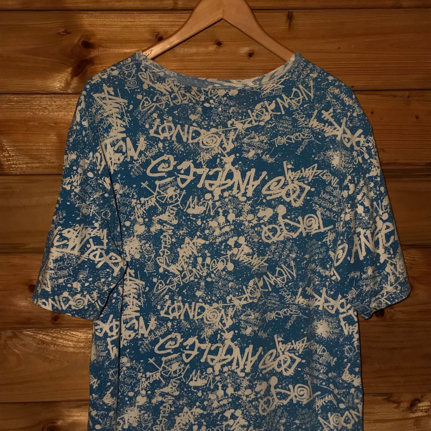 Stüssy International World Tour Scattered Spellouts AOP t shirt