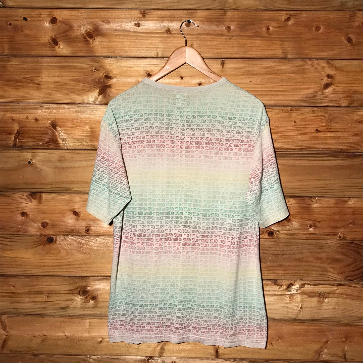 Stüssy Rainbow Gradient Spellouts AOP t shirt