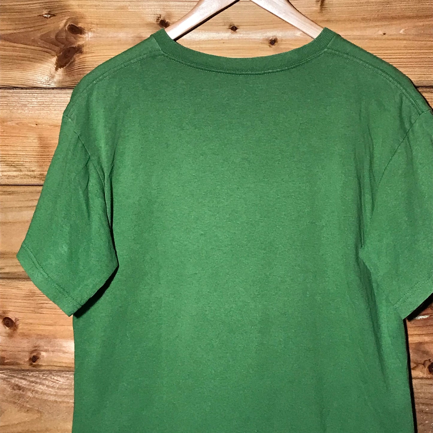 Stüssy Link Logo Skull and Crossbones t shirt