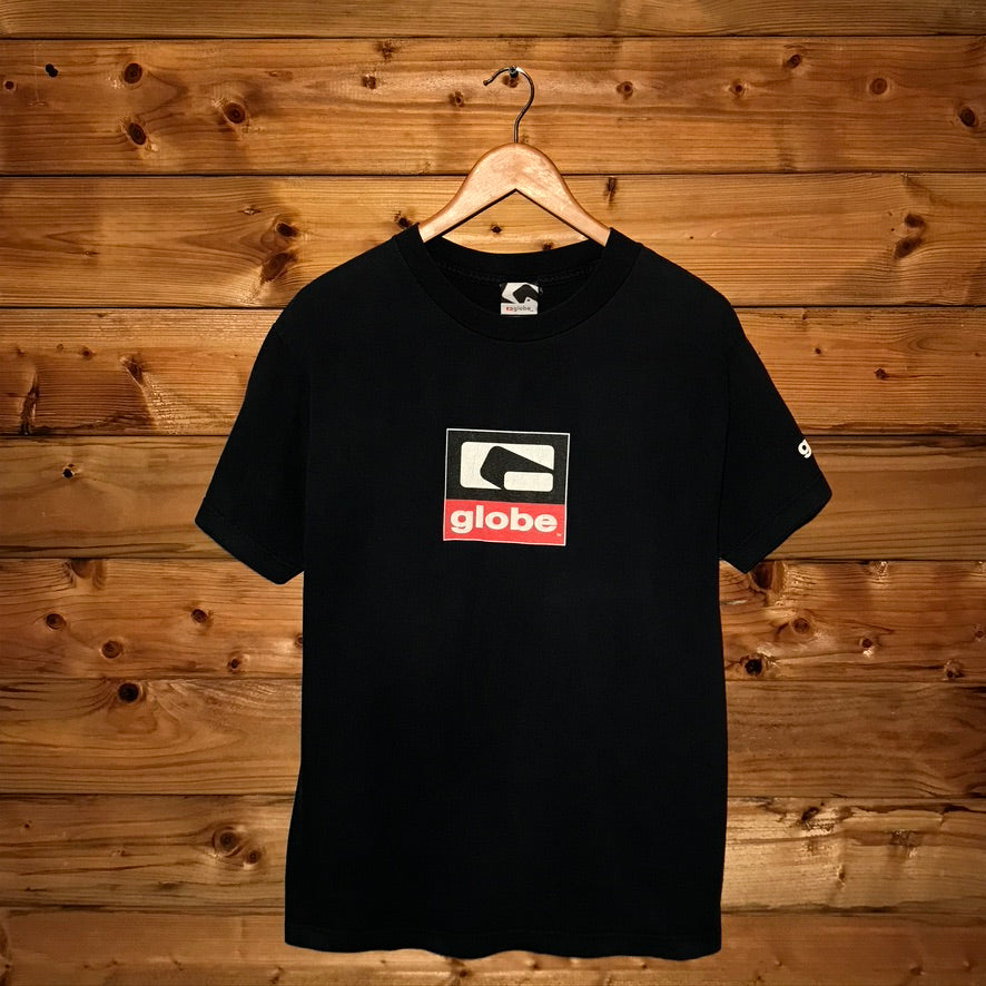 Globe Industries Centre Box Logo Spellout t shirt