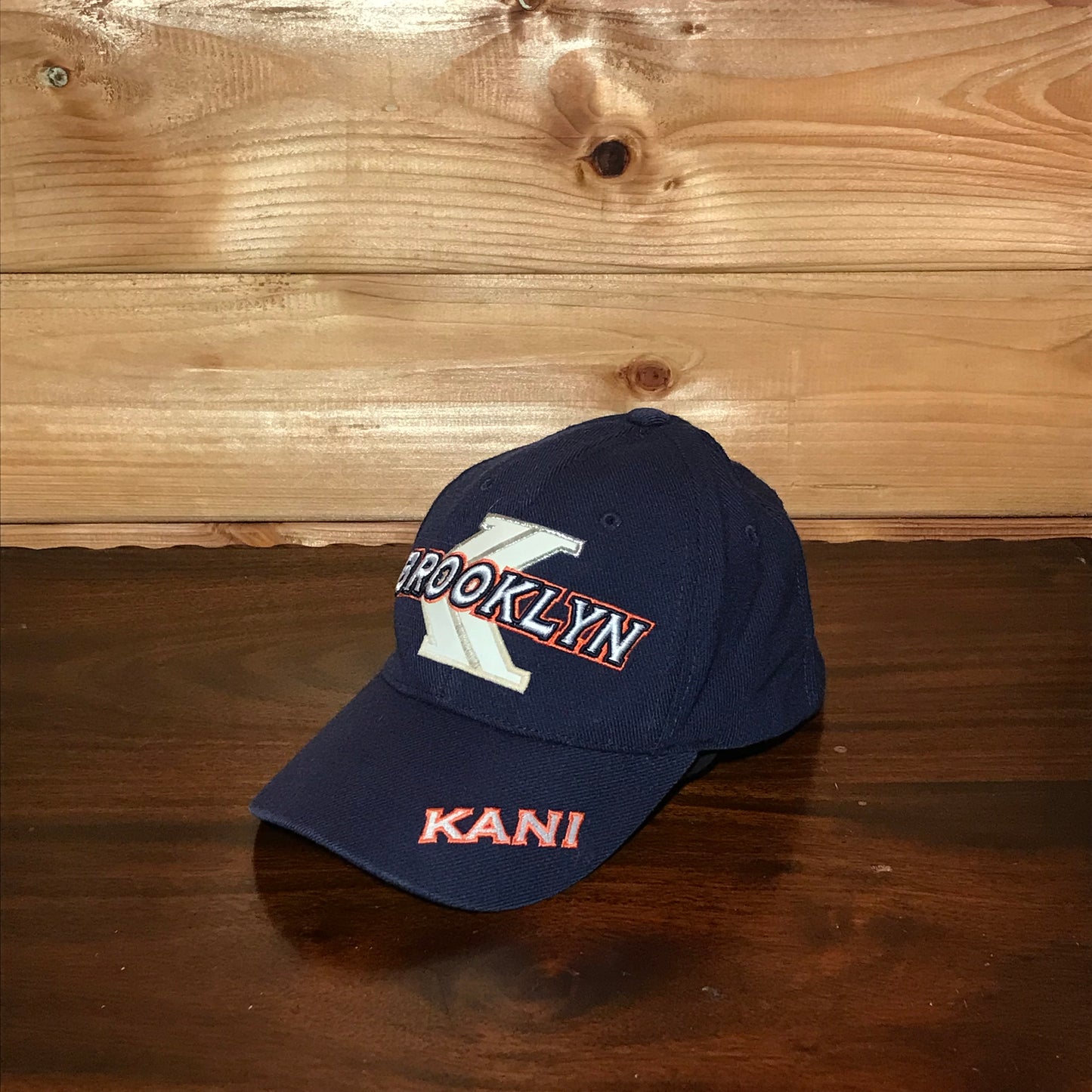Karl Kani Brooklyn Centre Spellout cap