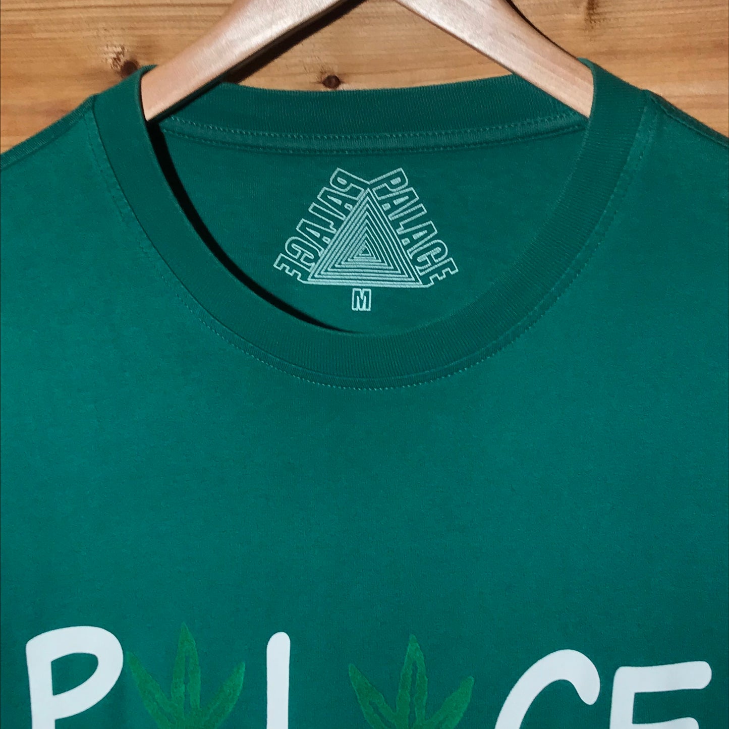 Palace Pwlwce Weed Leaf Spellout t shirt