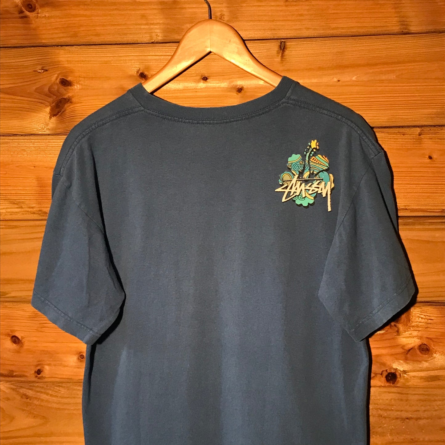 Stüssy Aloha Floral Script Spellout t shirt