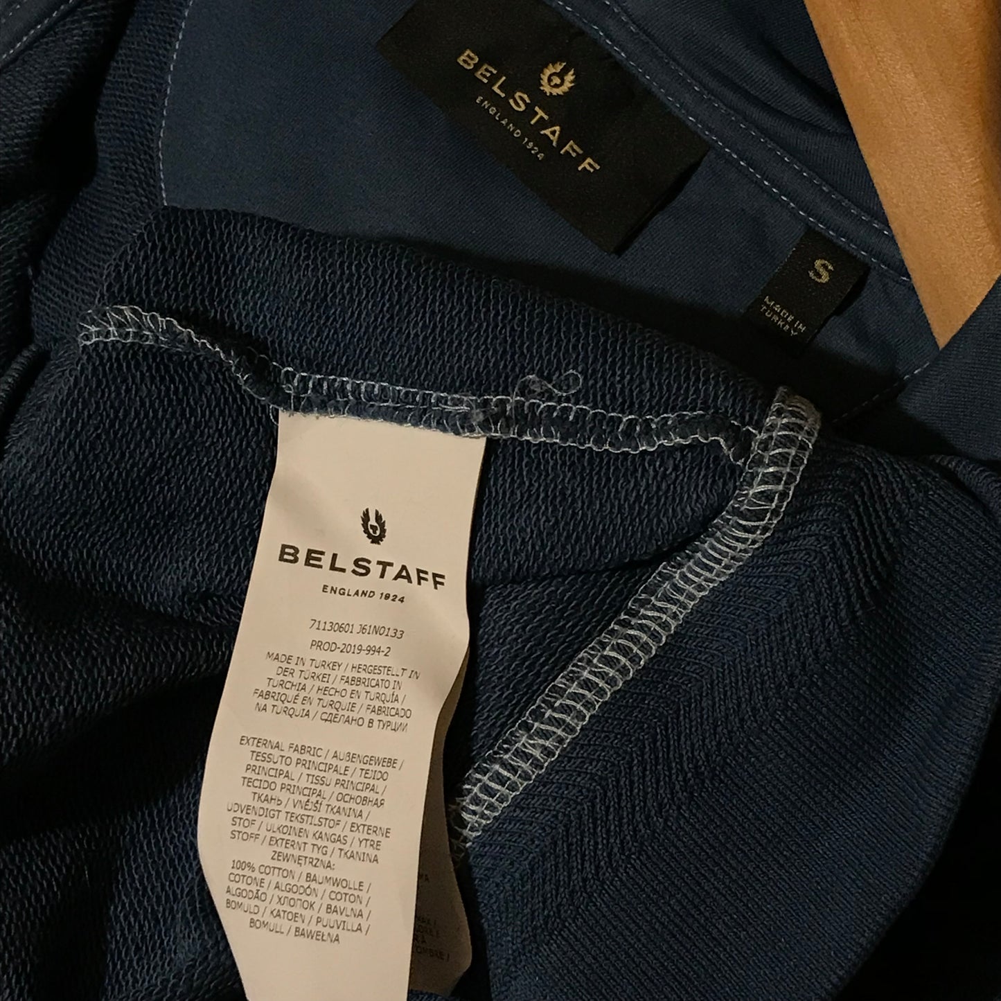 Belstaff Essentials Corner Spellout zip up hoodie