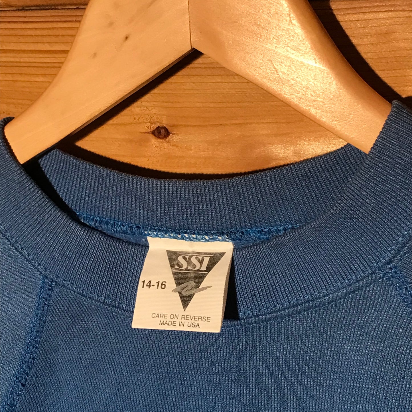 1990 The Simpsons Christmas Tree sweatshirt