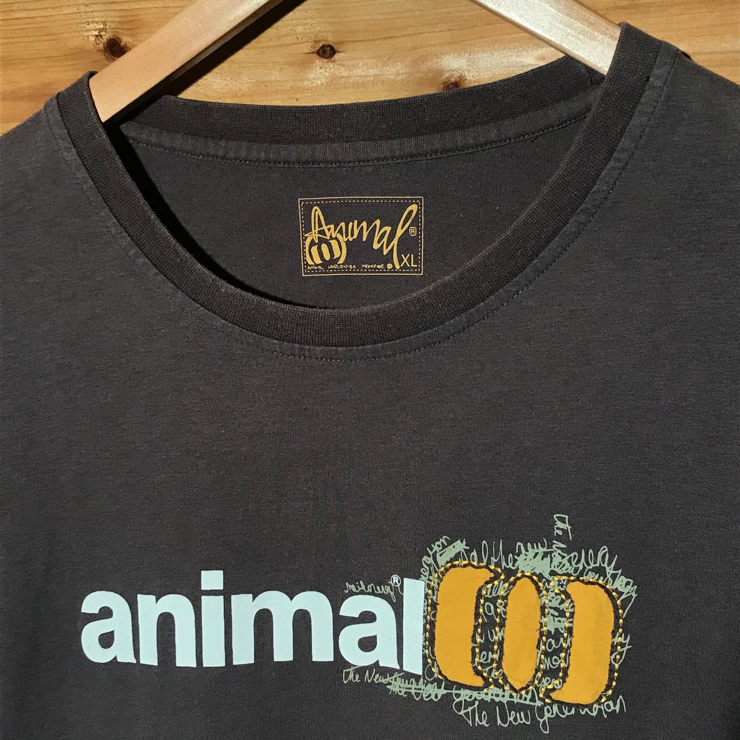 Animal Scribbled Centre Spellout t shirt