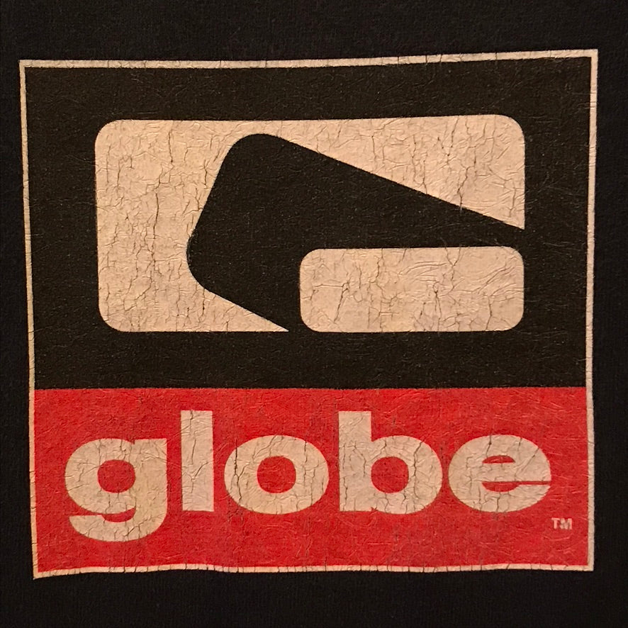 Globe Industries Centre Box Logo Spellout t shirt