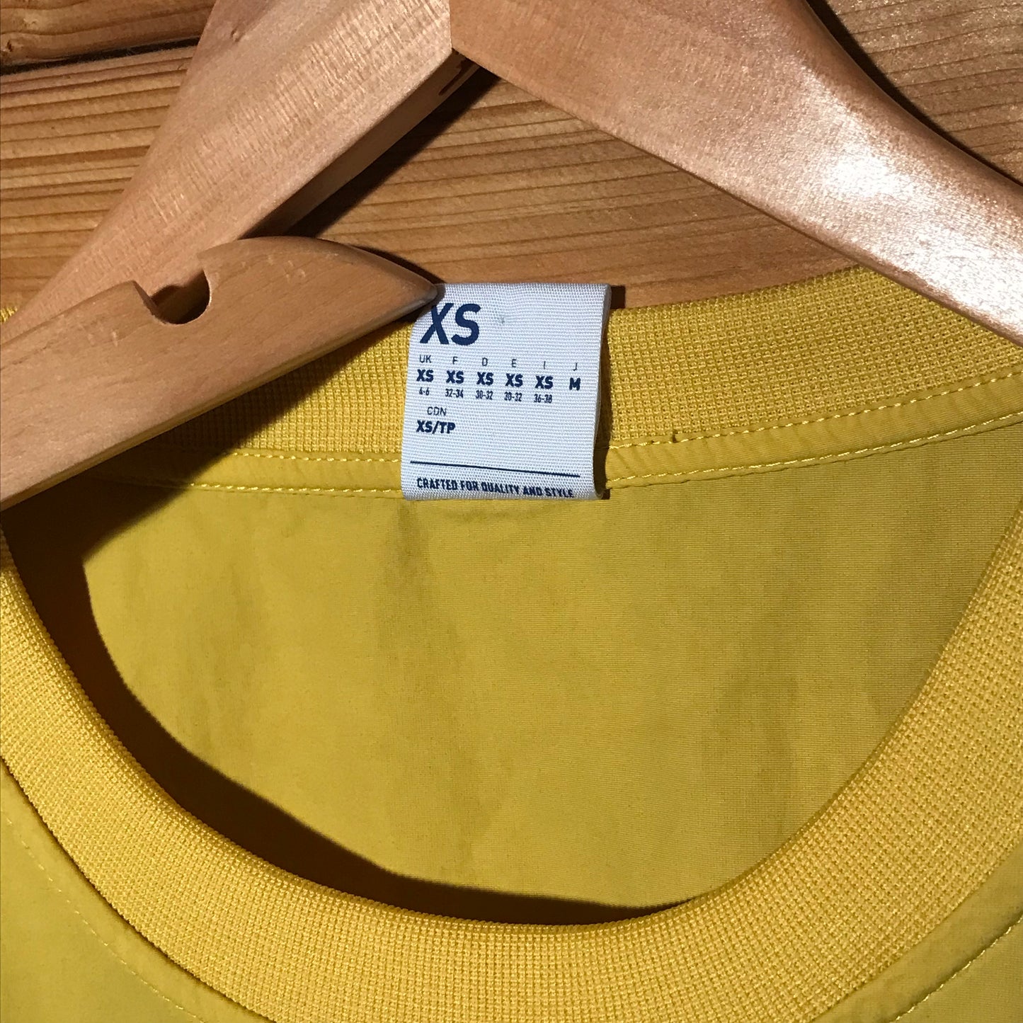Reebok Centre Spellout shell sweatshirt