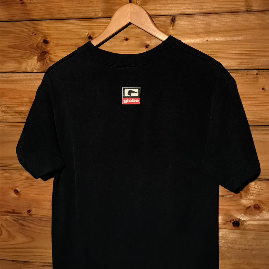 Globe Industries Centre Box Logo Spellout t shirt