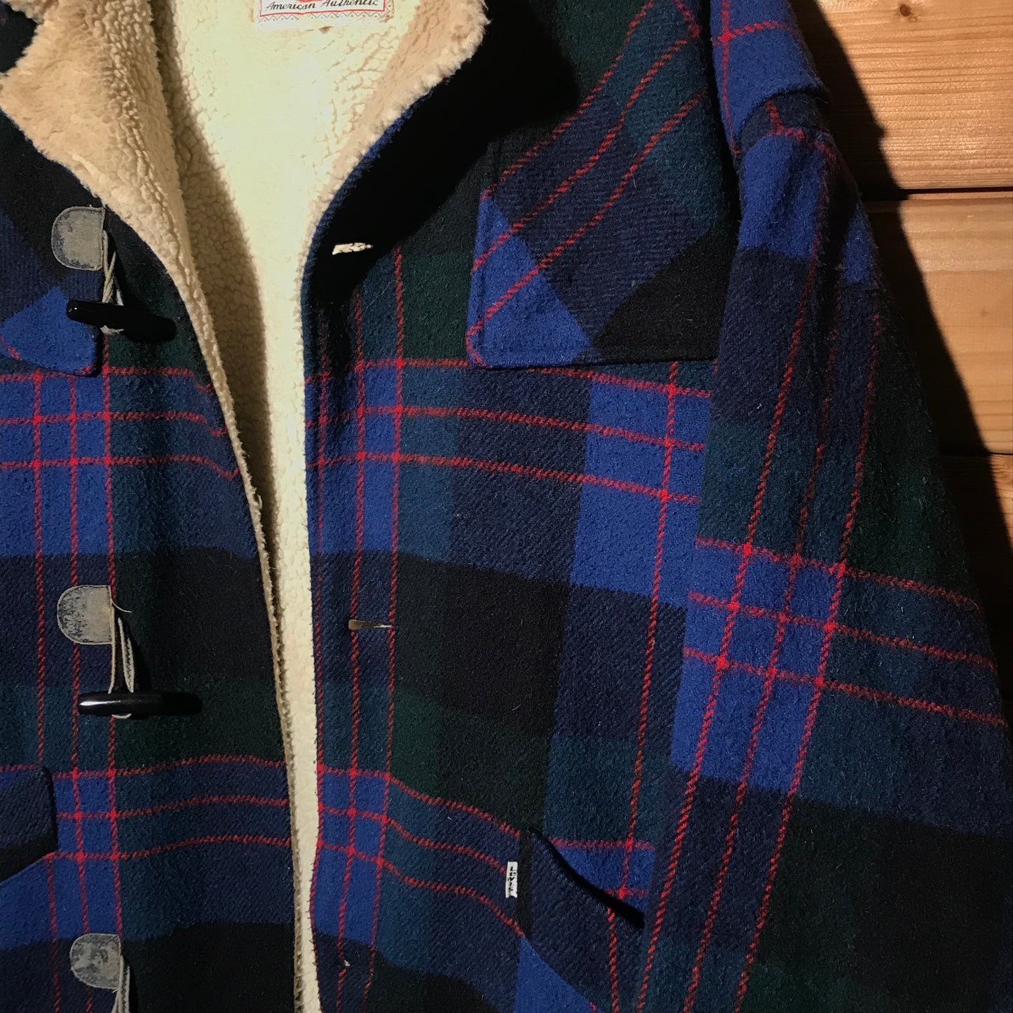 Levis Tartan Plaid Duffle jacket
