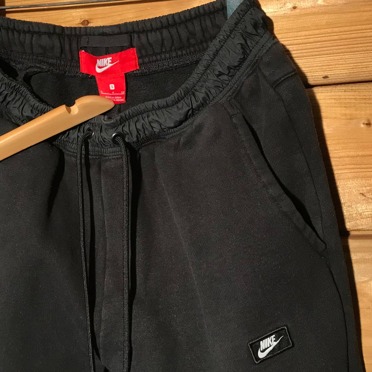 Nike essential sweatpants
