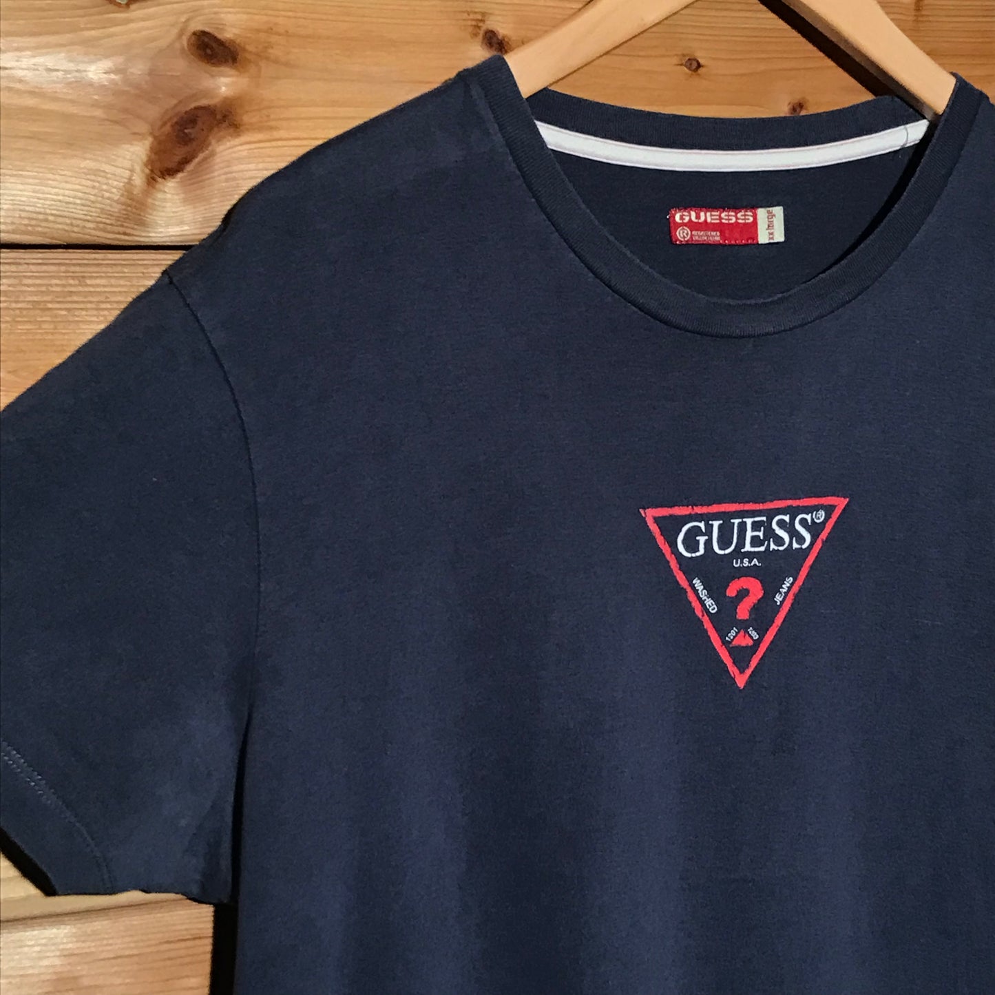 Guess Jeans Spellout t shirt
