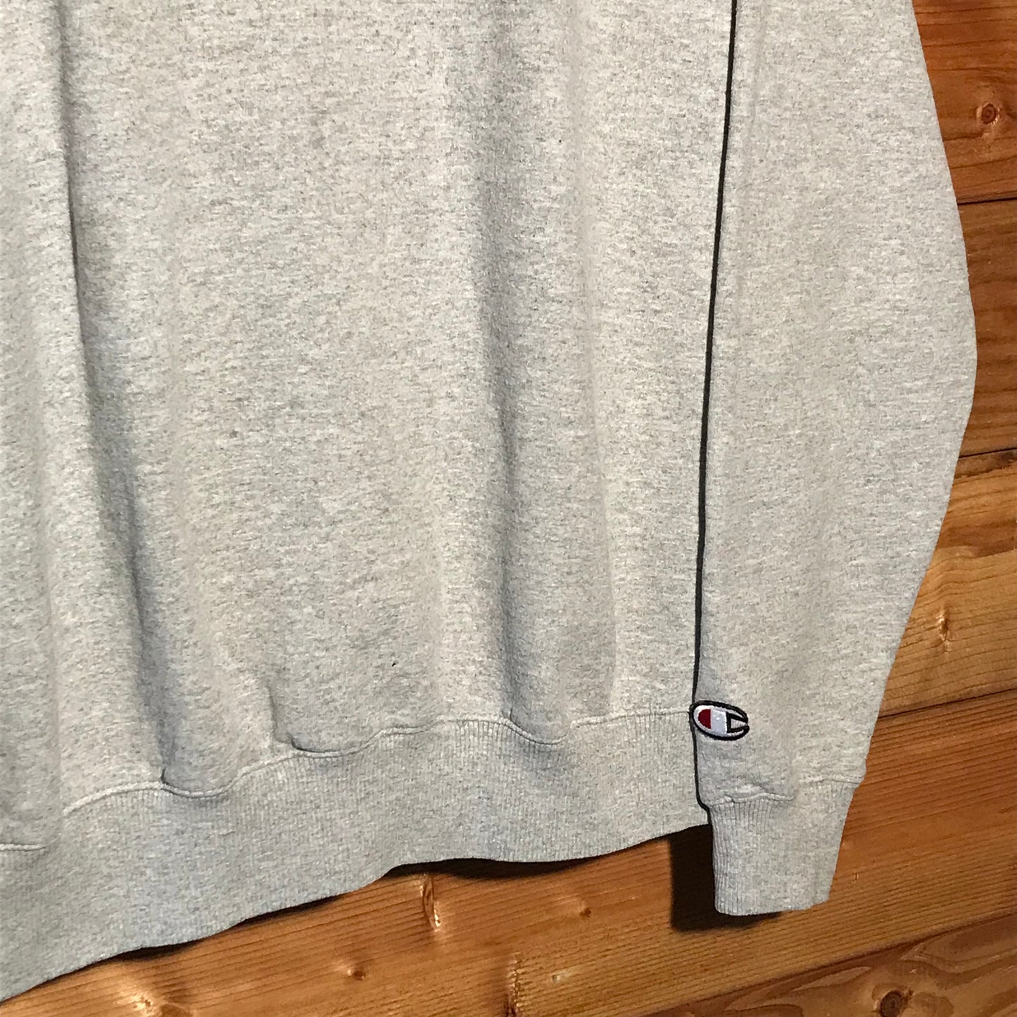 Champion essentials sweatshirt