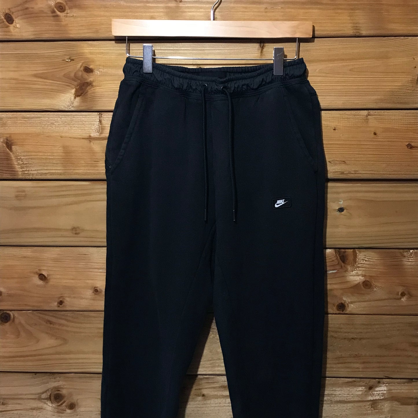 Nike essential sweatpants