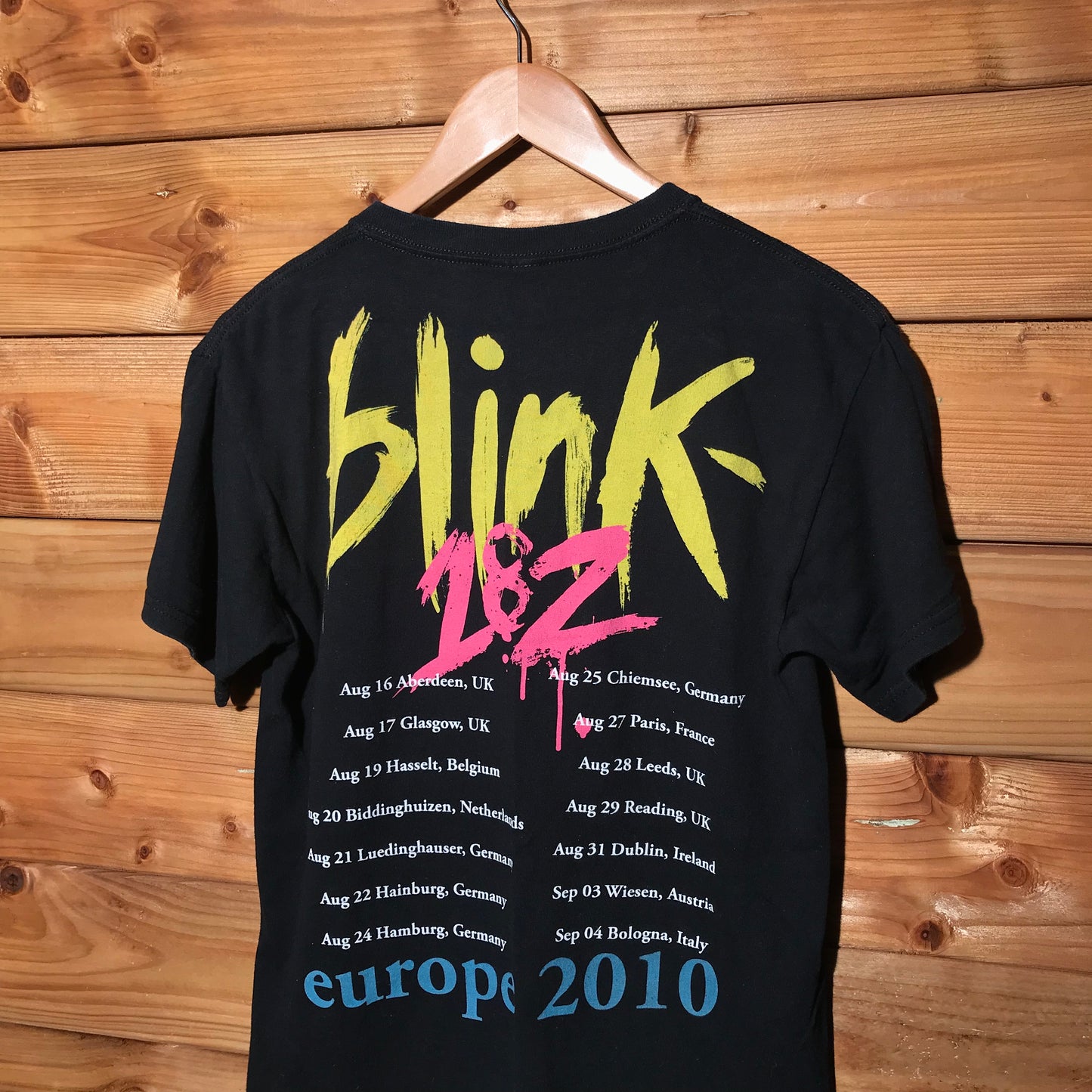 2010 Blink 182 Tour t shirt