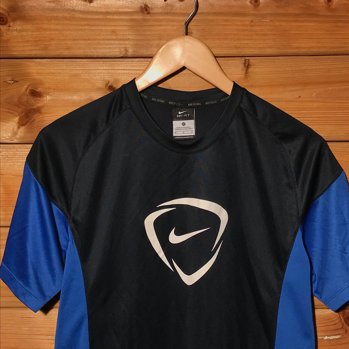 Nike Team Drifit t shirt