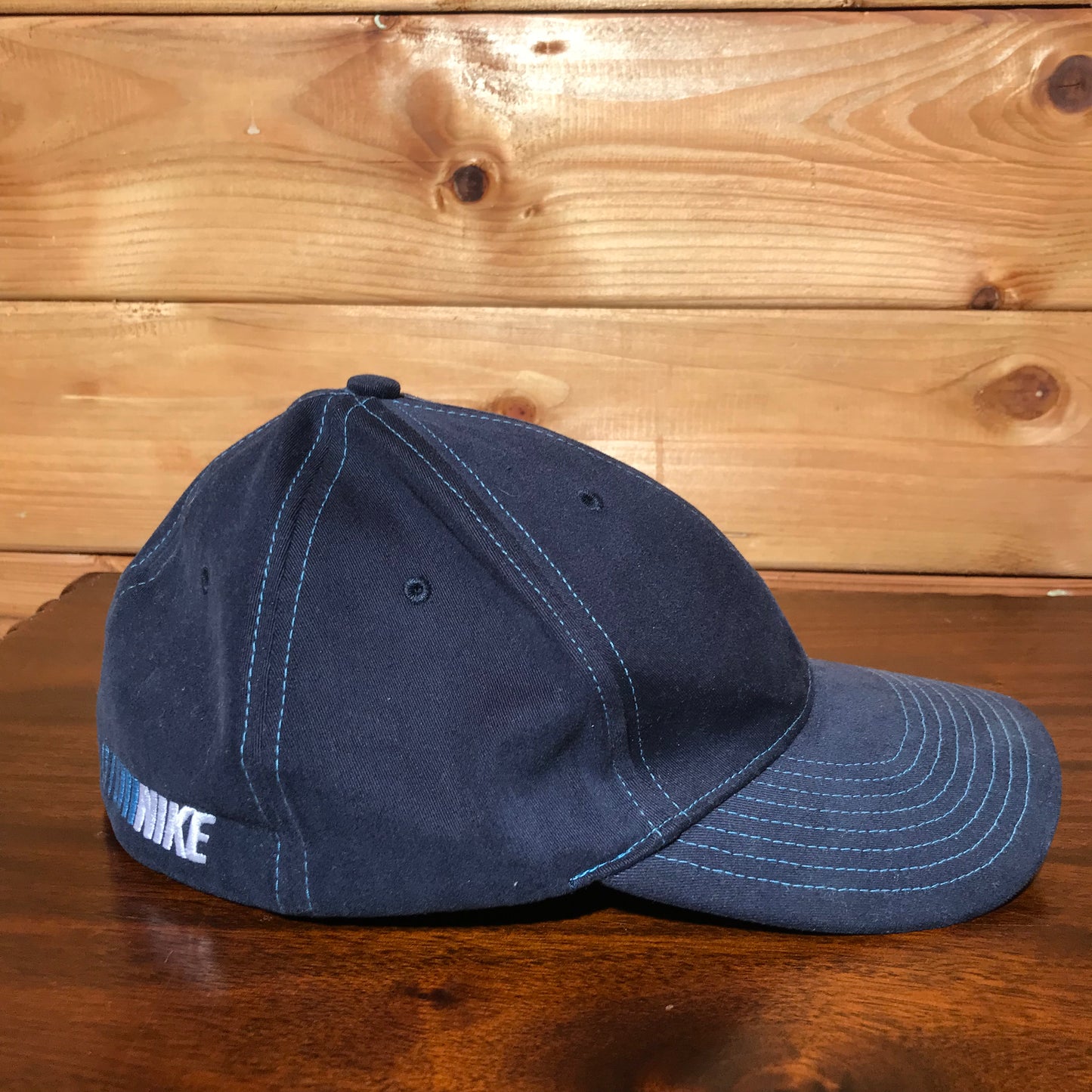 Nike Air Max swoosh cap