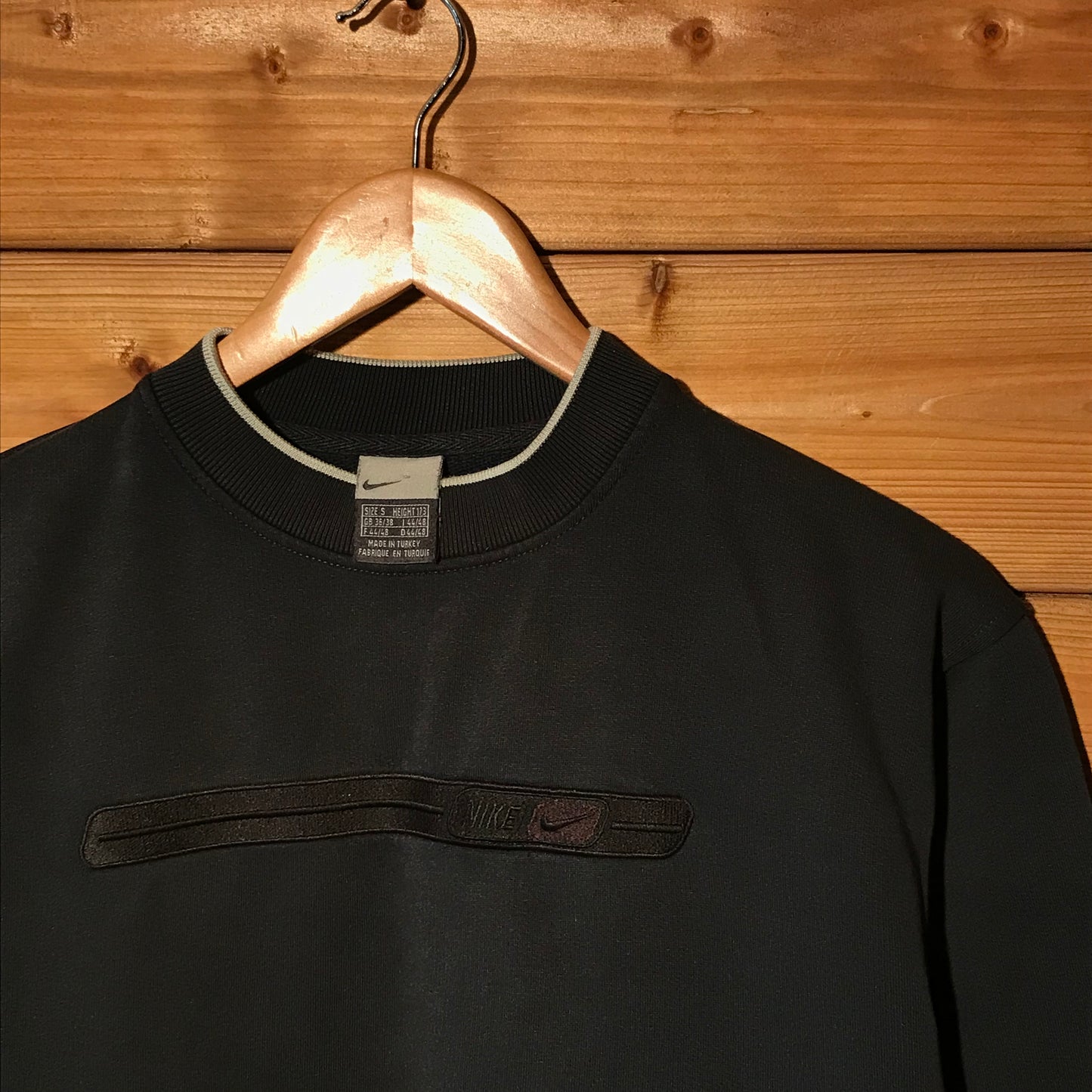 Nike Tonal Stripe sweatshirt