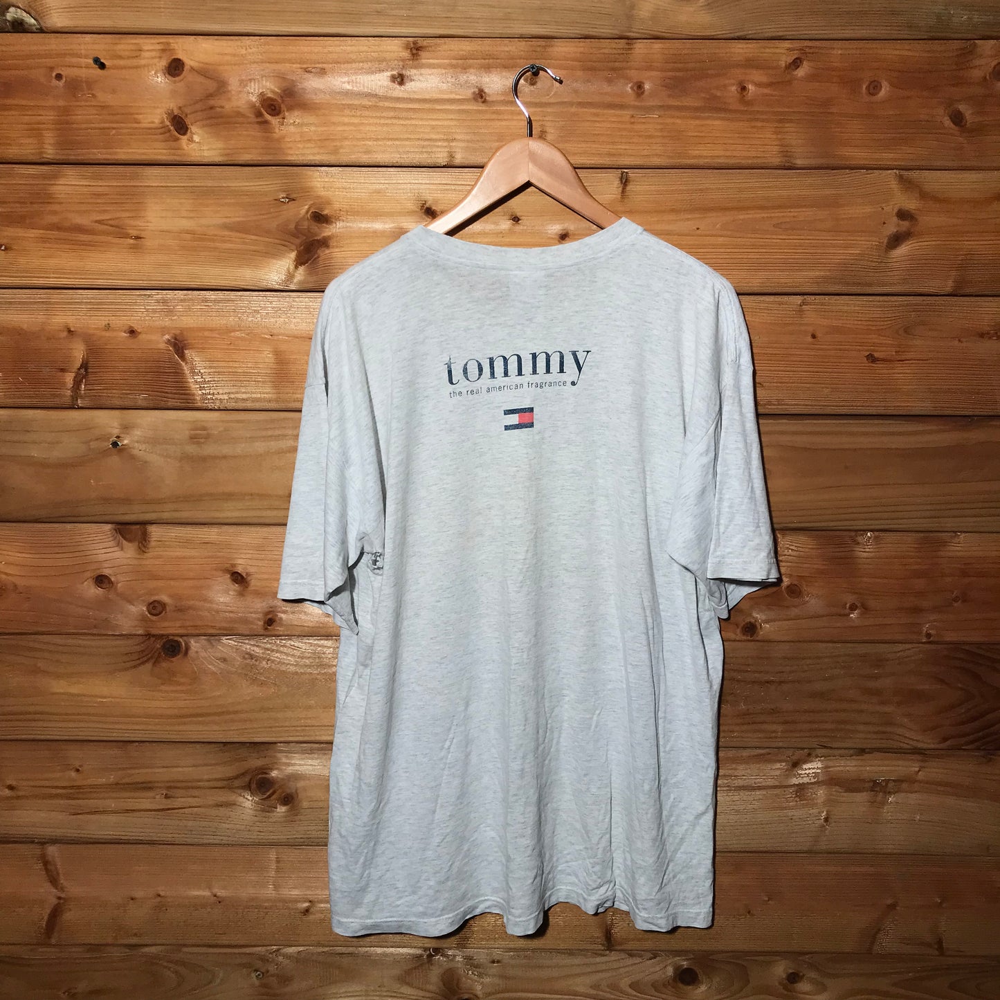 90s Tommy Hilfiger Flag Spellout t shirt