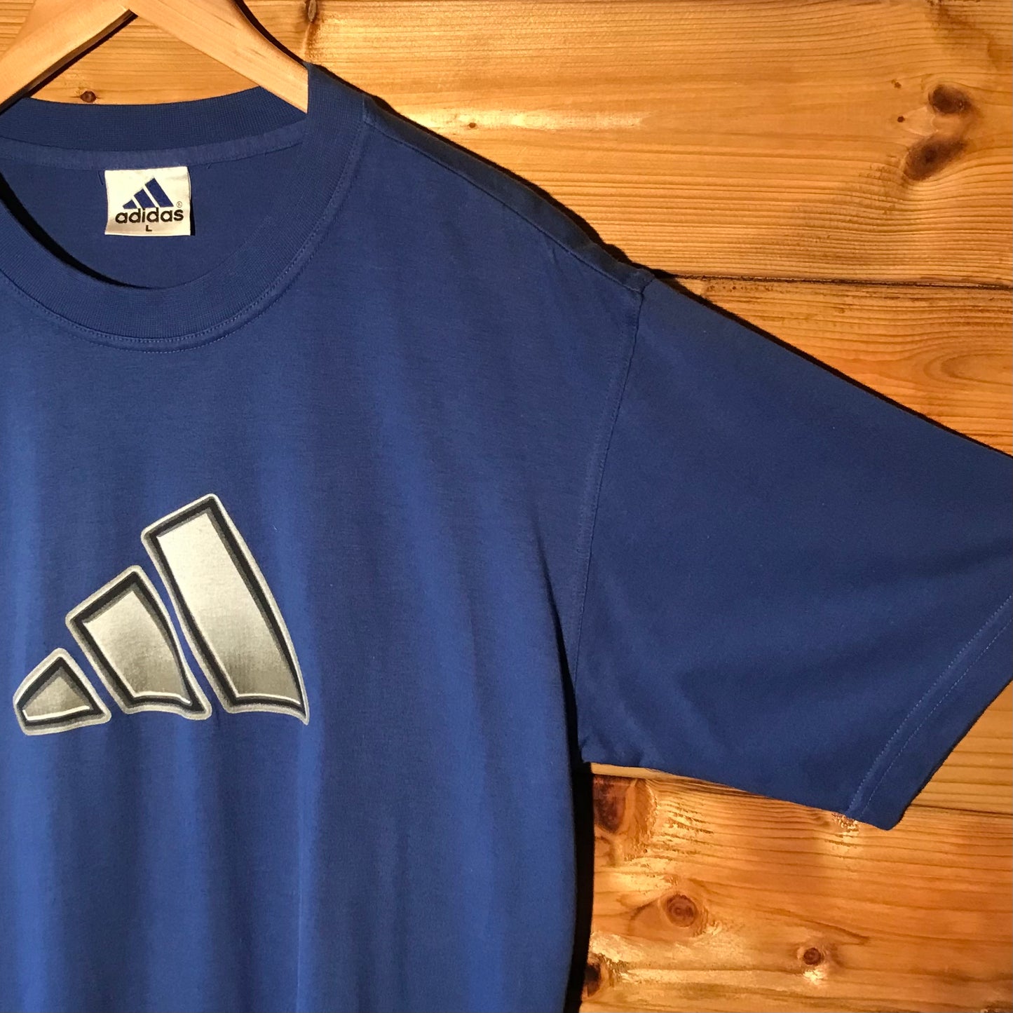 90s Adidas 3D Centre Striped Logo t shirt