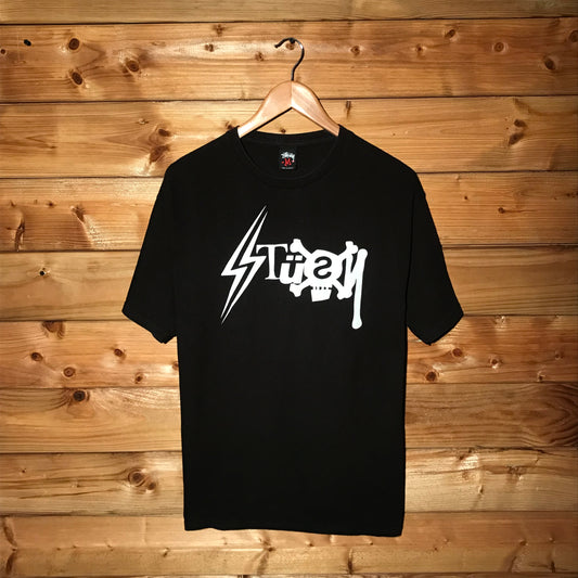 Stüssy x Kostas Seremetis KΣ Skull Spellout t shirt