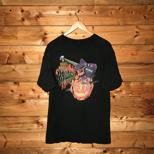 2003 Hard Rock Cafe Smashing Pumpkin it's Halloween t shirt