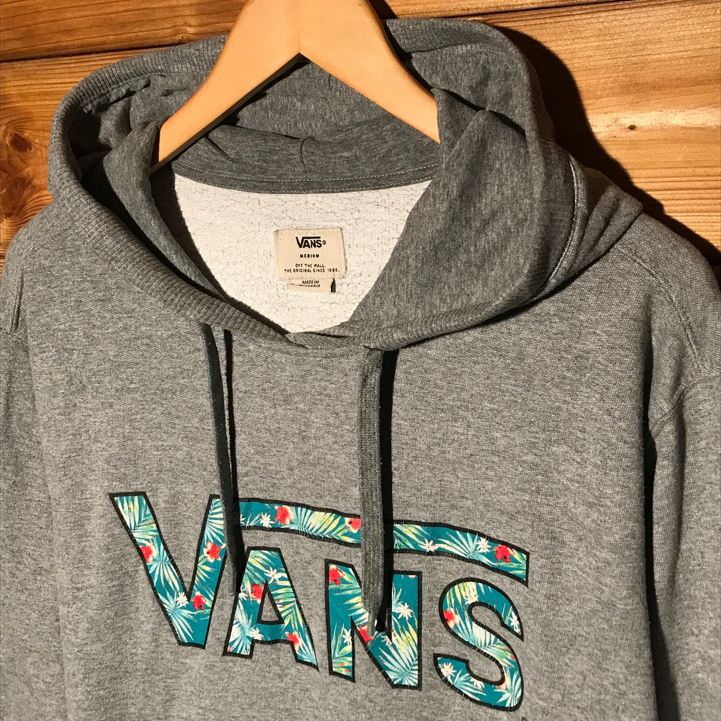 Vans Floral Centre Spellout hoodie