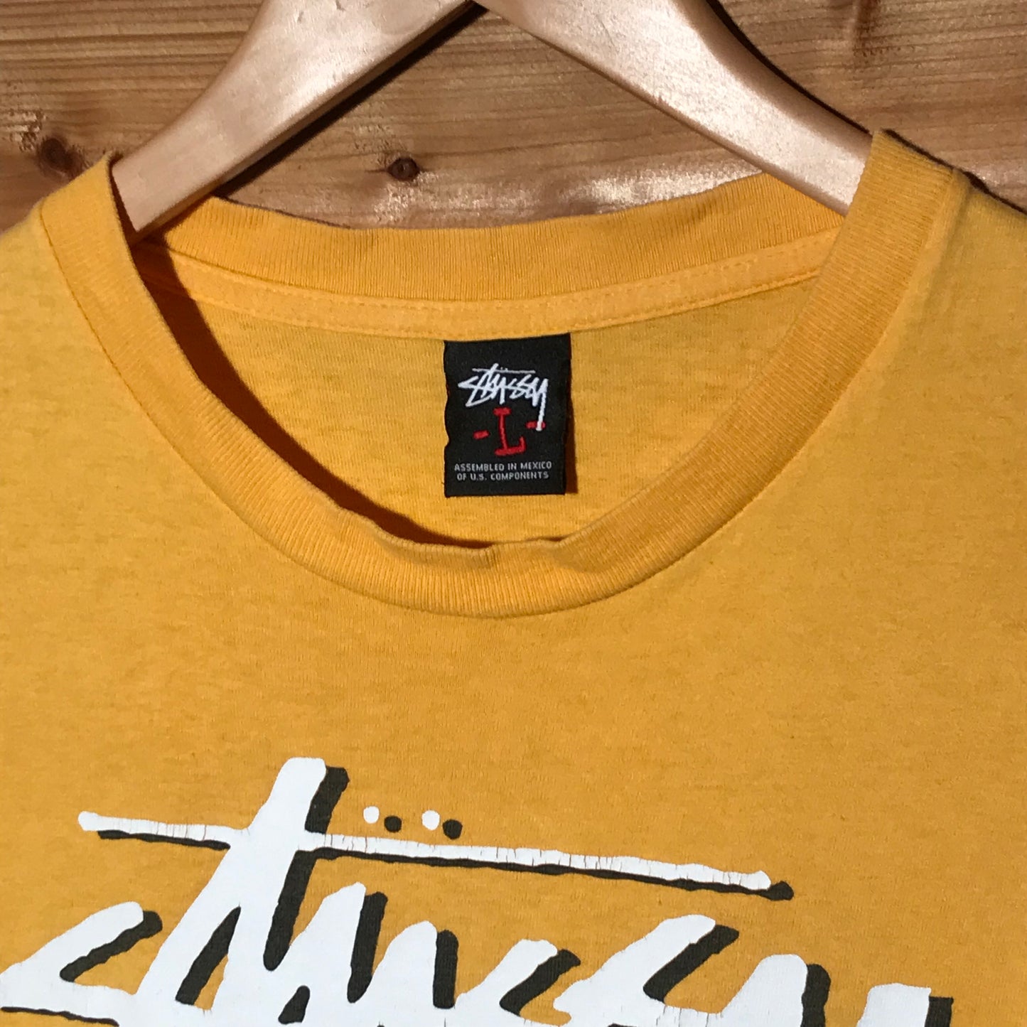 Stüssy Knowledge Is King Book Pile Script Spellout t shirt