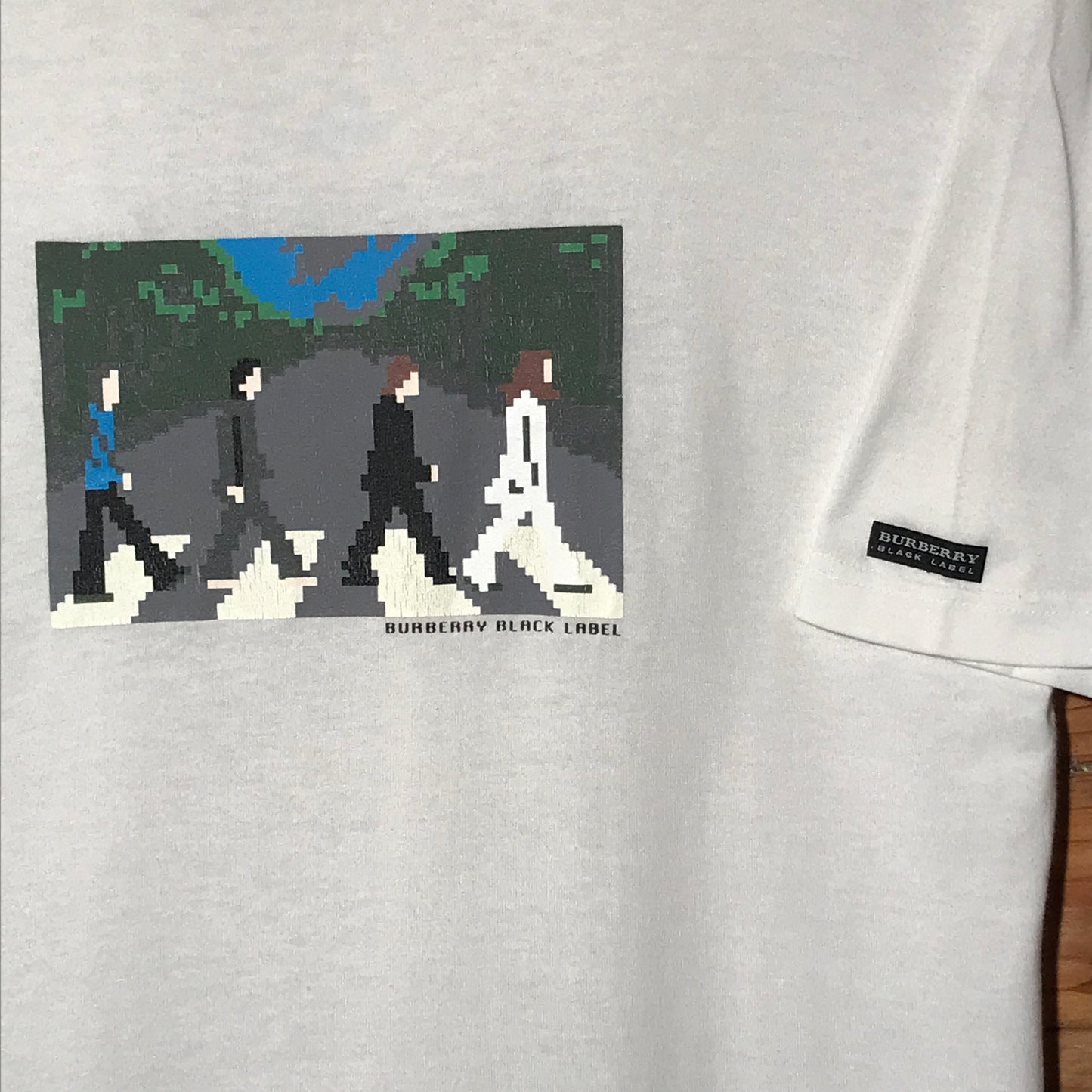 Burberry Black Label The Beatles Abbey Road t shirt