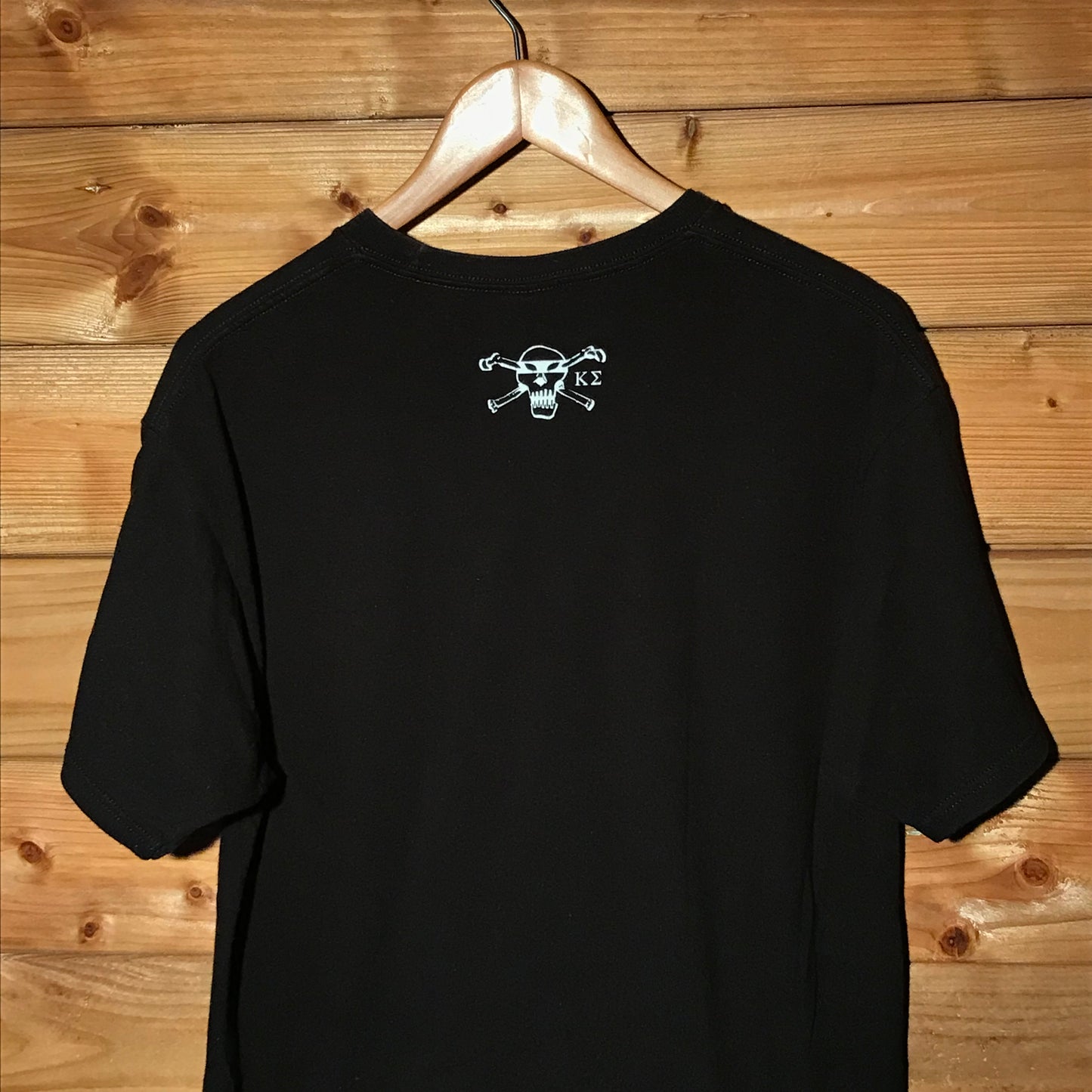 Stüssy x Kostas Seremetis KΣ Skull Spellout t shirt