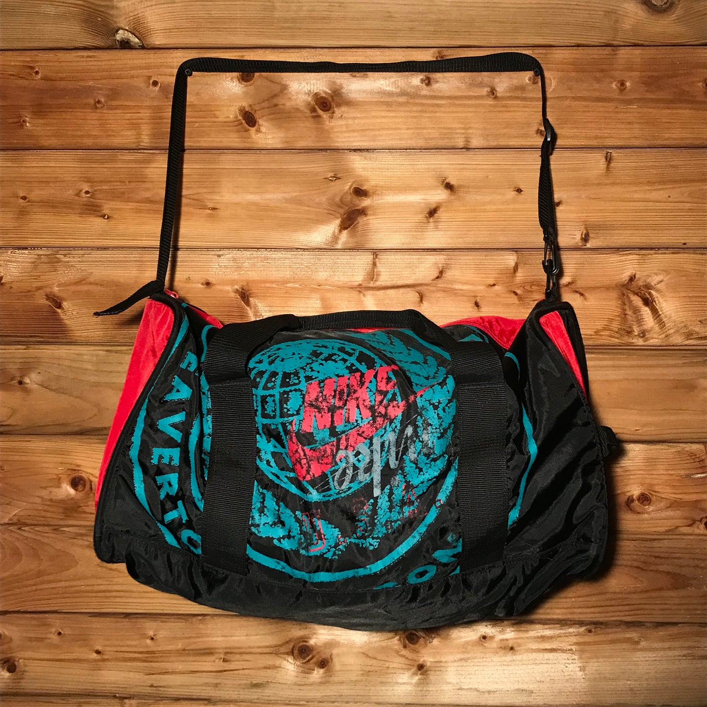 90s Nike Beaverton Oregon duffle bag