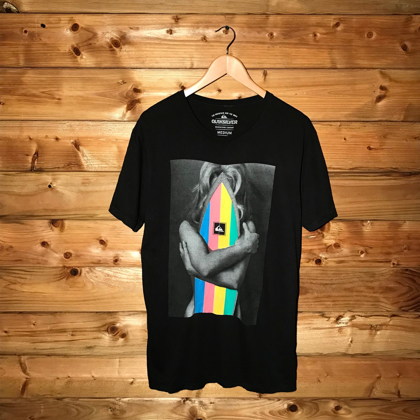 Quiksilver Rainbow Surfboard Photo t shirt