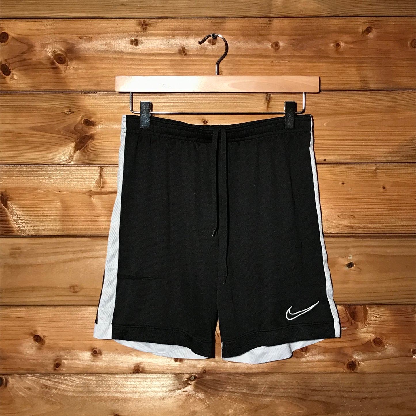 Nike Drifit Outline Swoosh shorts