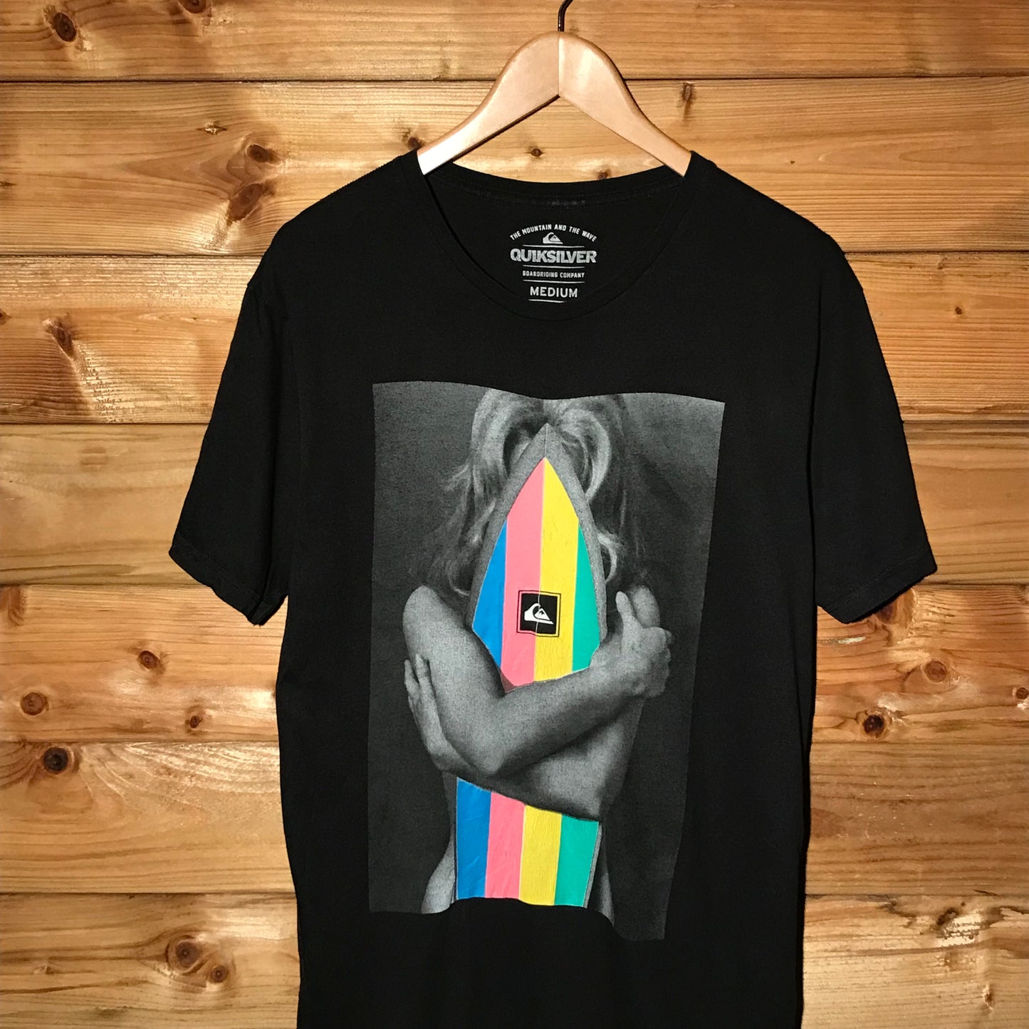 Quiksilver Rainbow Surfboard Photo t shirt