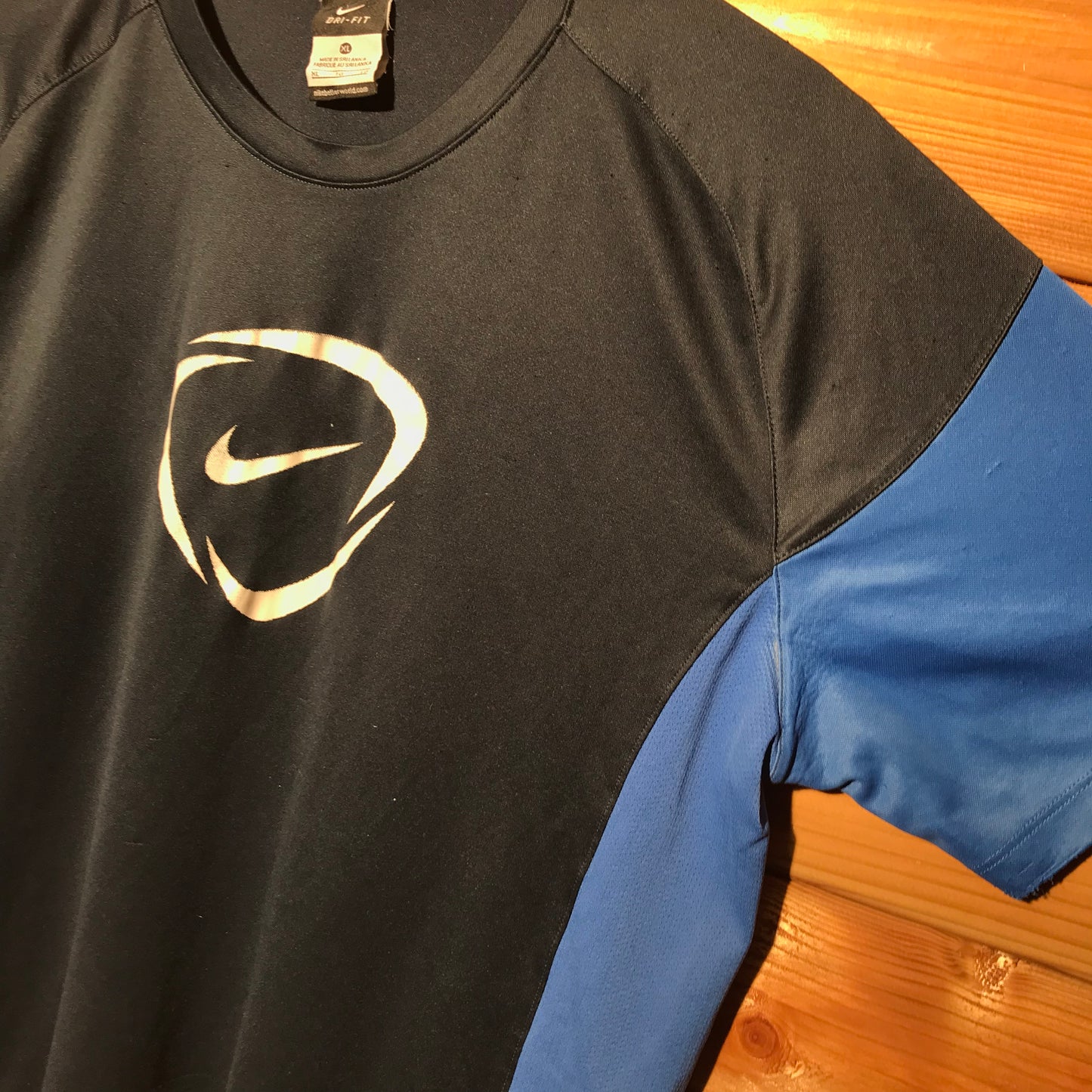 Nike Team Drifit t shirt