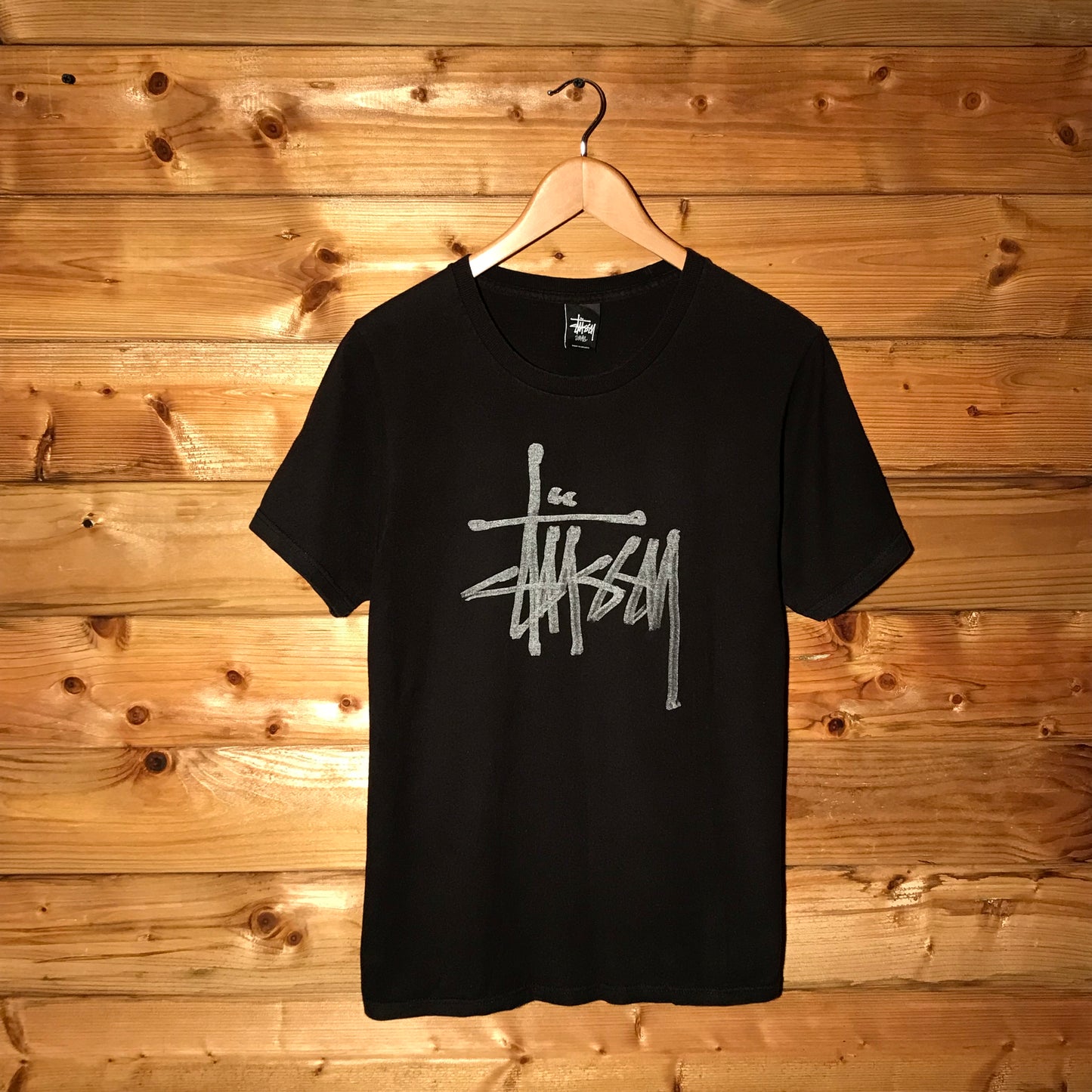 Stüssy Brush Stroke Centre Script Spellout t shirt