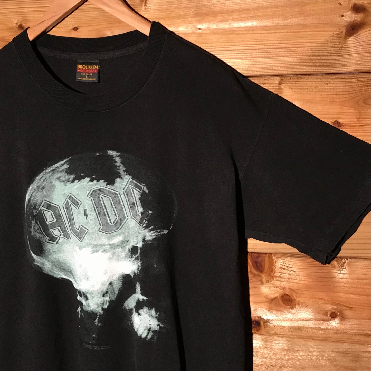 1994 AC/DC On The Brain Skull Centre Spellout t shirt