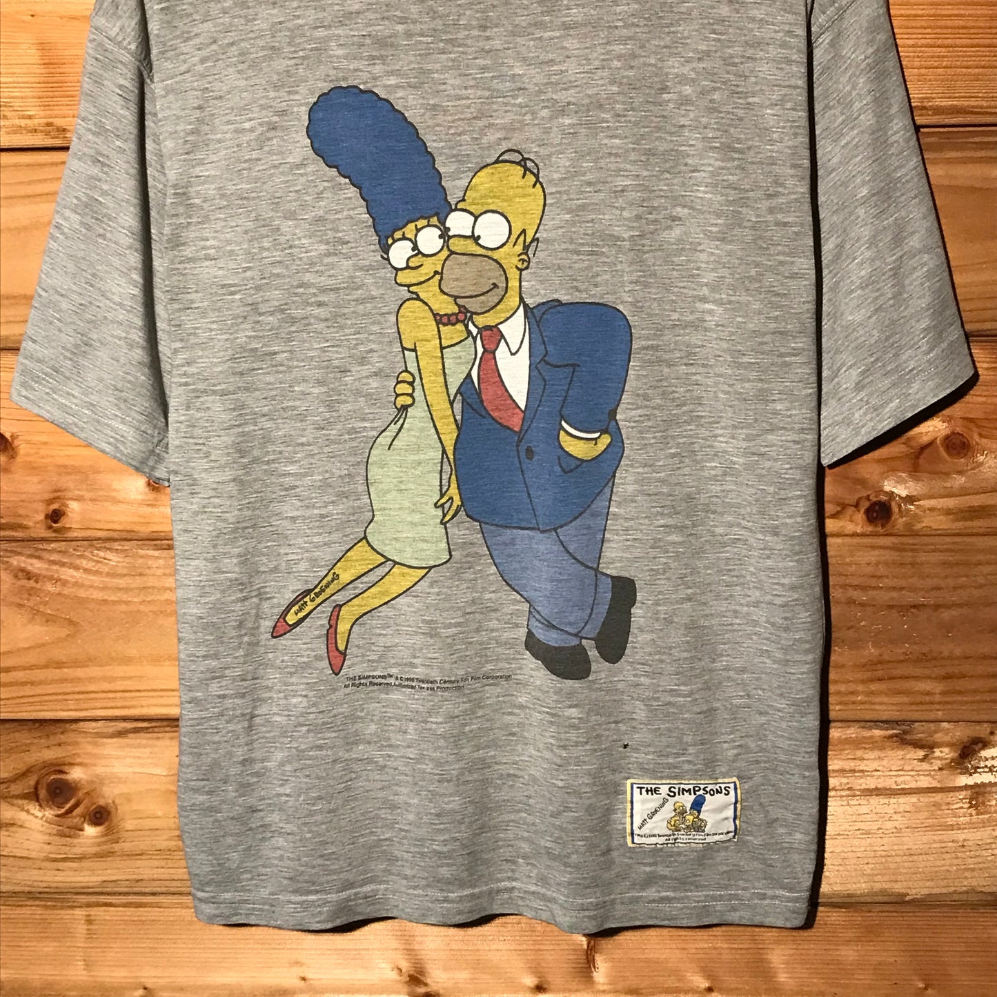 1998 The Simpsons Homer and Marge t shirt