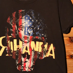 2014 Hard Rock Cafe Venice Rihinna t shirt