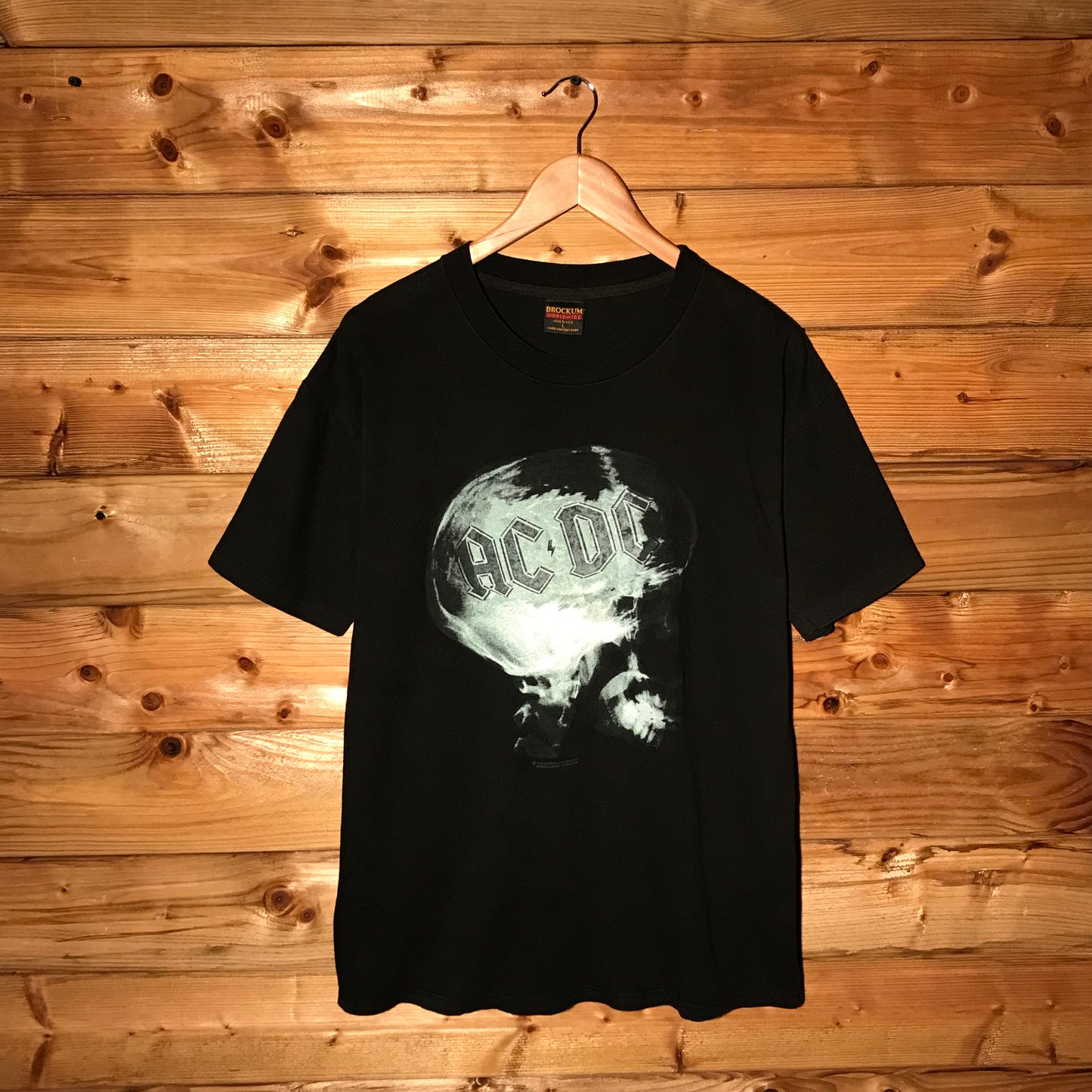 1994 AC/DC On The Brain Skull Centre Spellout t shirt