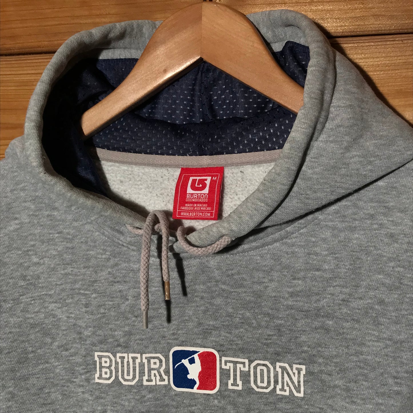 Burton Snowboards Major League Centre Spellout hoodie