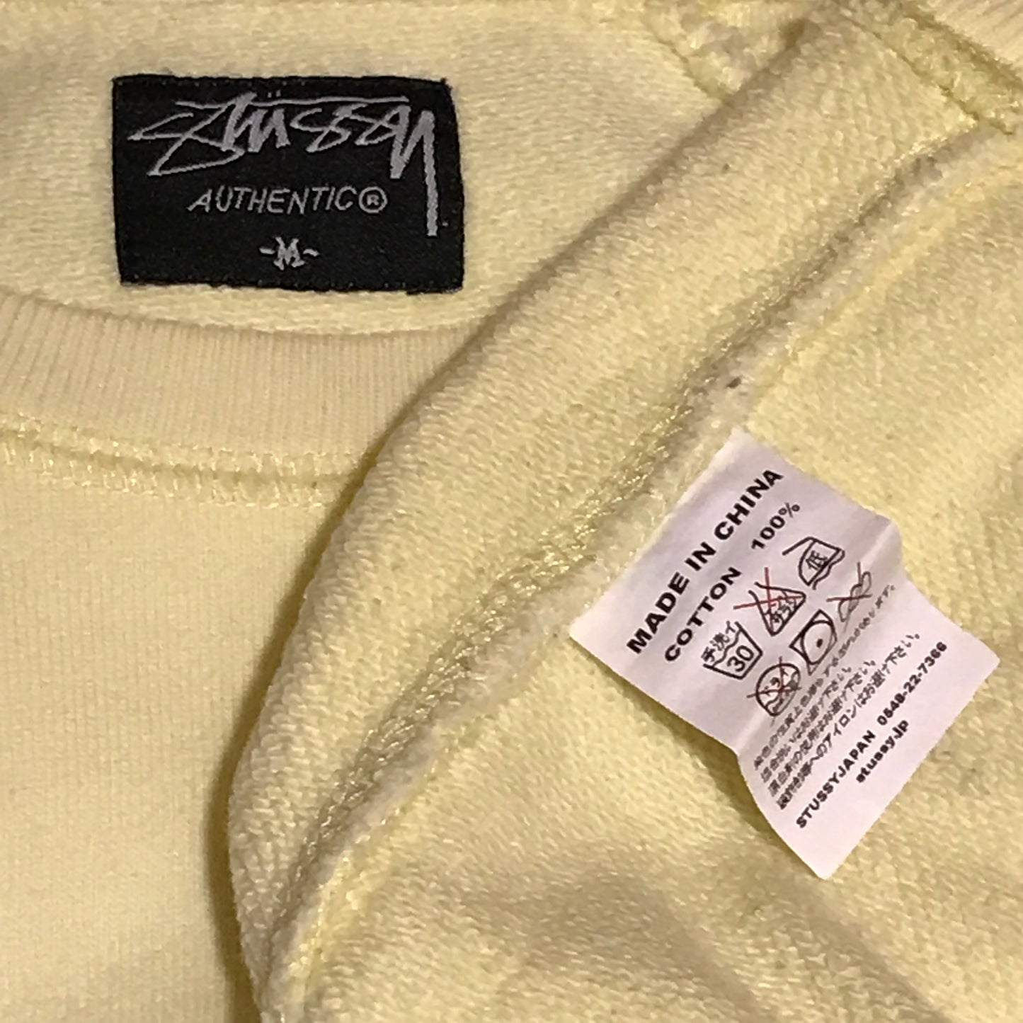 Stüssy Bat Symbol Spellout sweatshirt