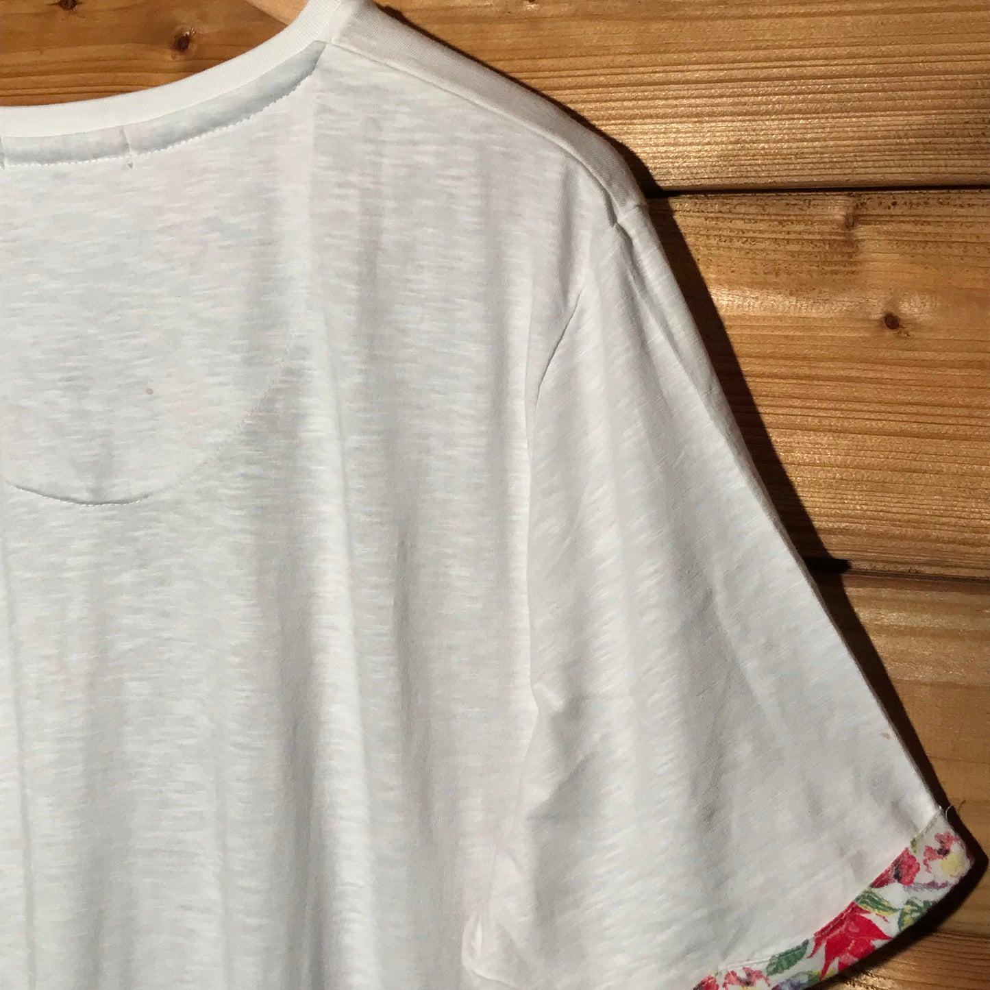 Tokyo Laundry Floral Pocket t shirt