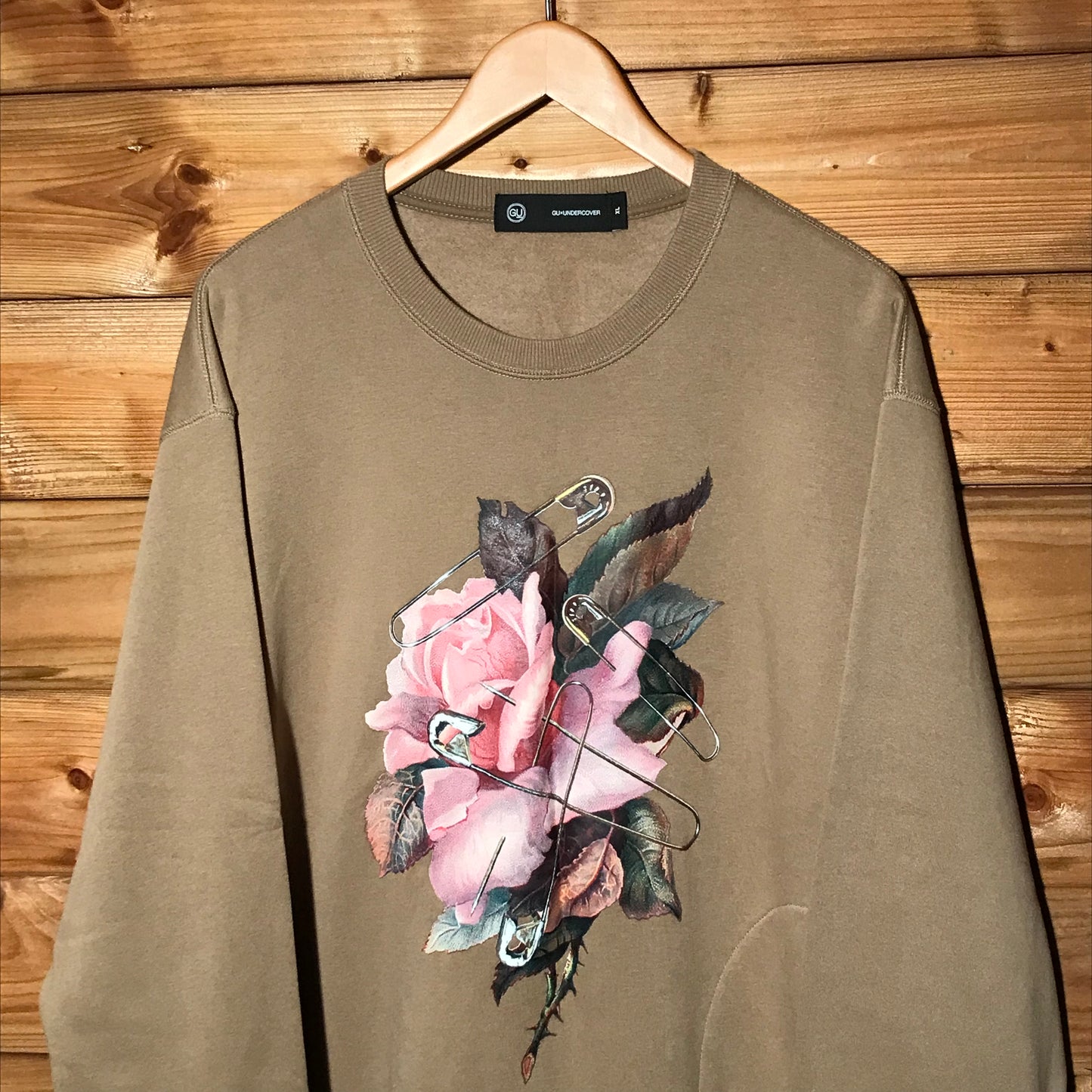 Undercover x GU Pinned Flower sweatshirt