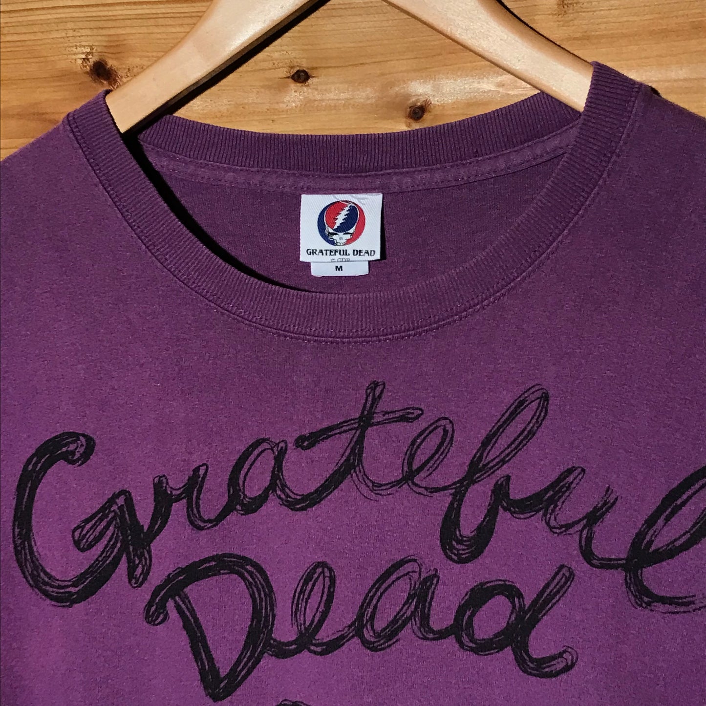 2006 Grateful Dead Dancing Bear t shirt