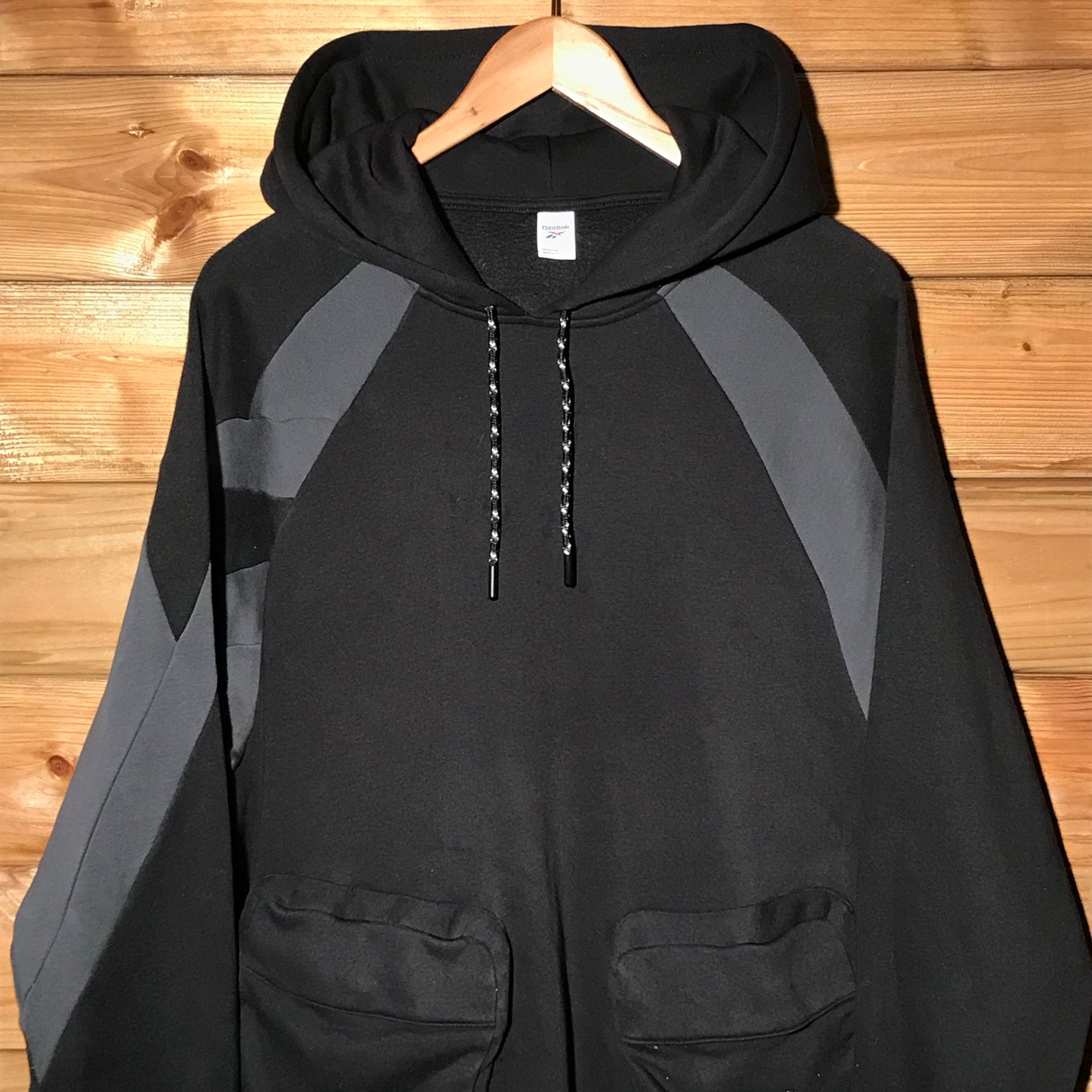 Reebok Utility Tech Double Pocket hoodie