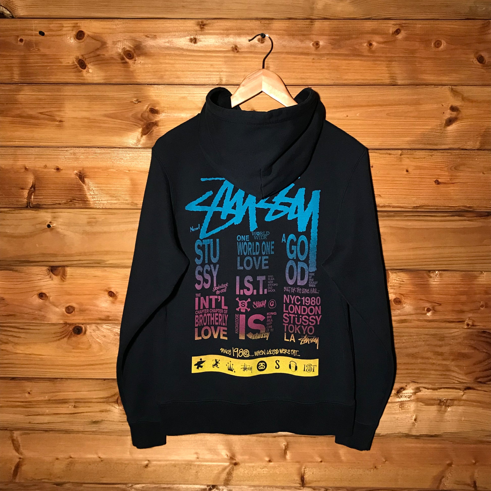 Stussy on sale hoodie canada