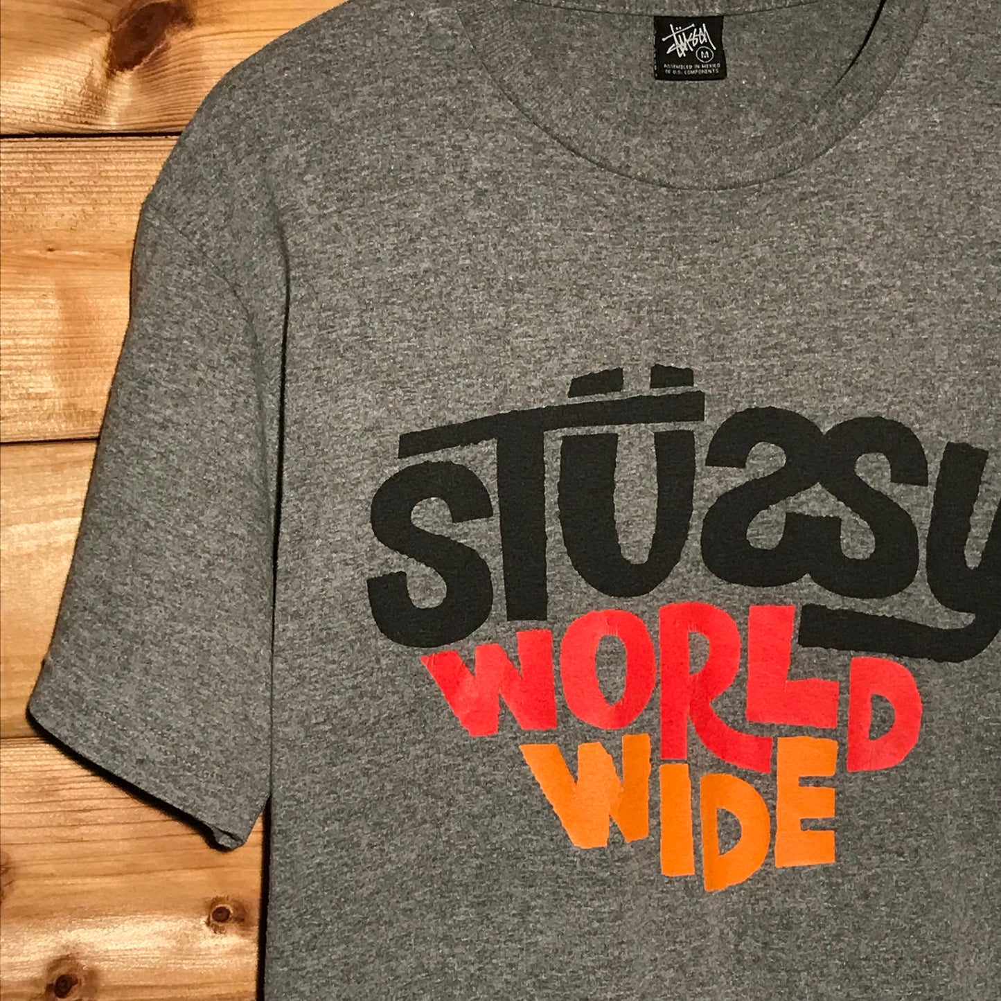 Stüssy World Wide Spellout t shirt