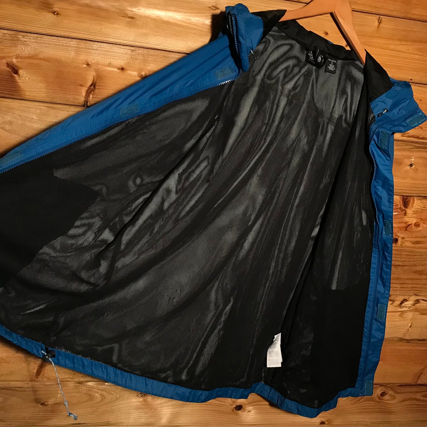 Mountain Hardwear Dry Q jacket