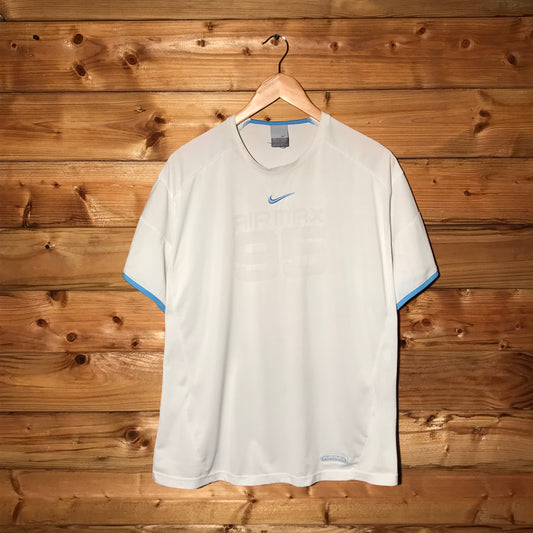 Nike Air Max 95 Tonal Spellout Centre Swoosh t shirt